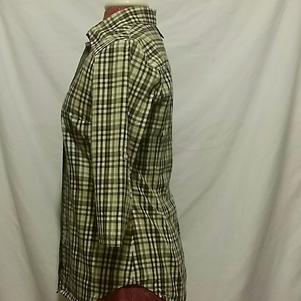 Splendid buttonup - Picture 2 of 7